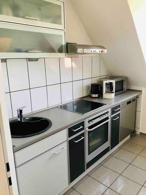 2 Zi Whg Auf 2 Etagen Dg, Aufzug, Balkon Braunschweig Exterior foto